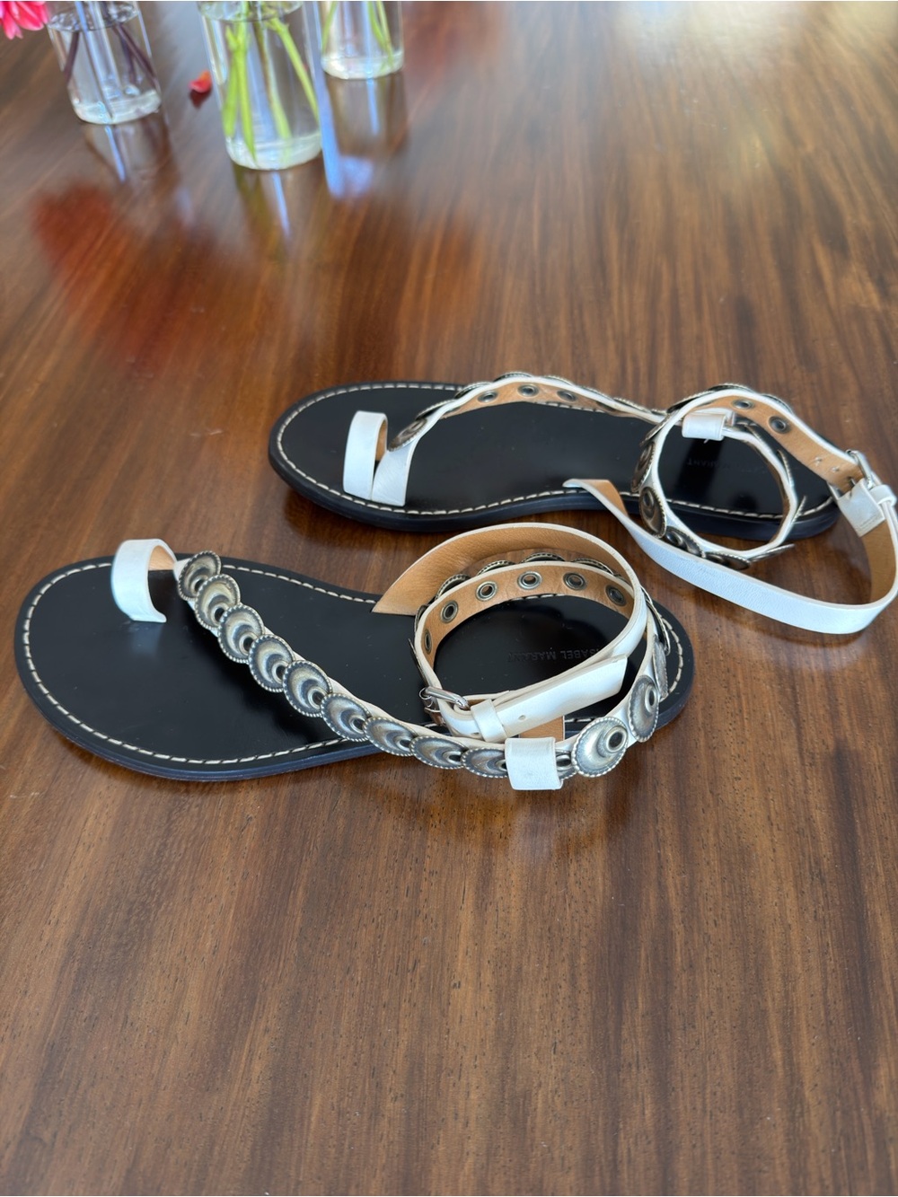 Isabel Marant White Leather Sandals with Silver Disc Embellishments - Picture 9 of 9